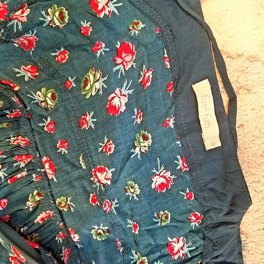 Fun2Fun Floral sun dress - Picture 4 of 5